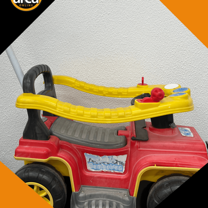 Carrinho de Empurrar Infantil Bombeiros
